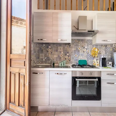 House & - Iblea Avola